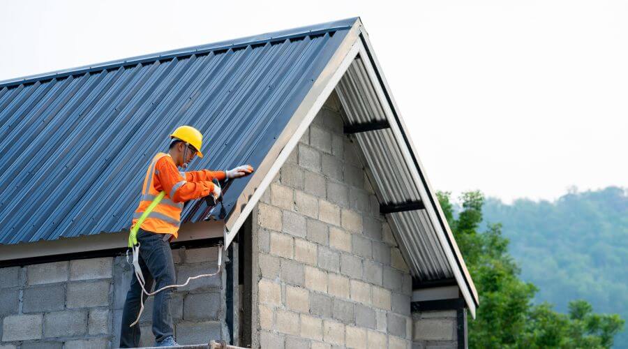 Expert top industrial roofings services in Keytesville, MO